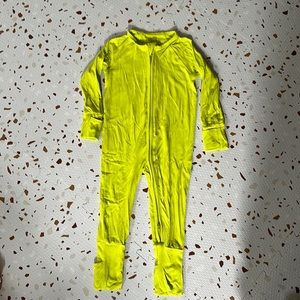 Fletch Brand romper neon green 6-12
